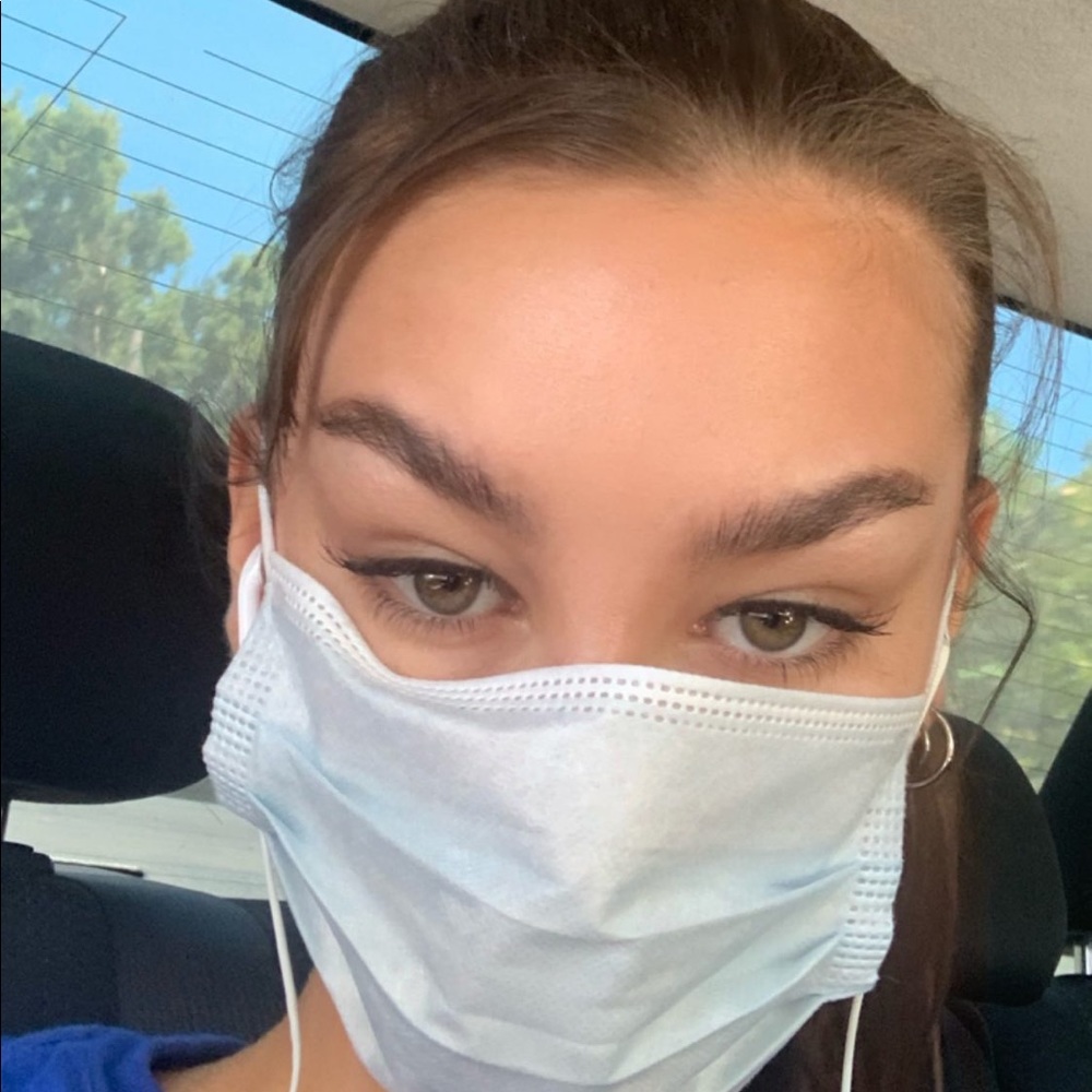 Meet your Posher, Fatima